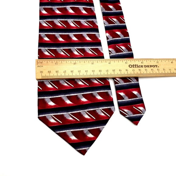 Signorcelli Mens Necktie Designer Maroon Black Accessory Office Work Casual Dad - Picture 3 of 5